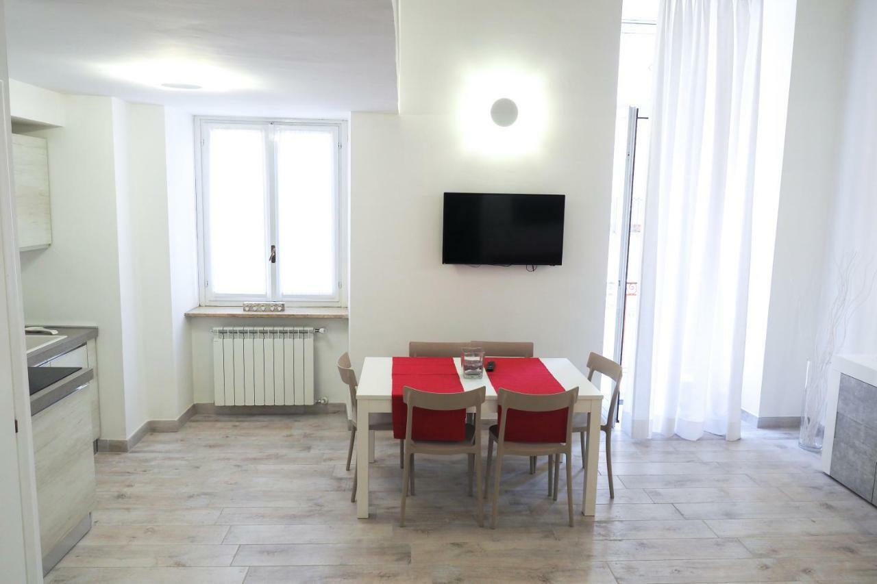 Santa Chiara 32 Apartment Turin Bagian luar foto