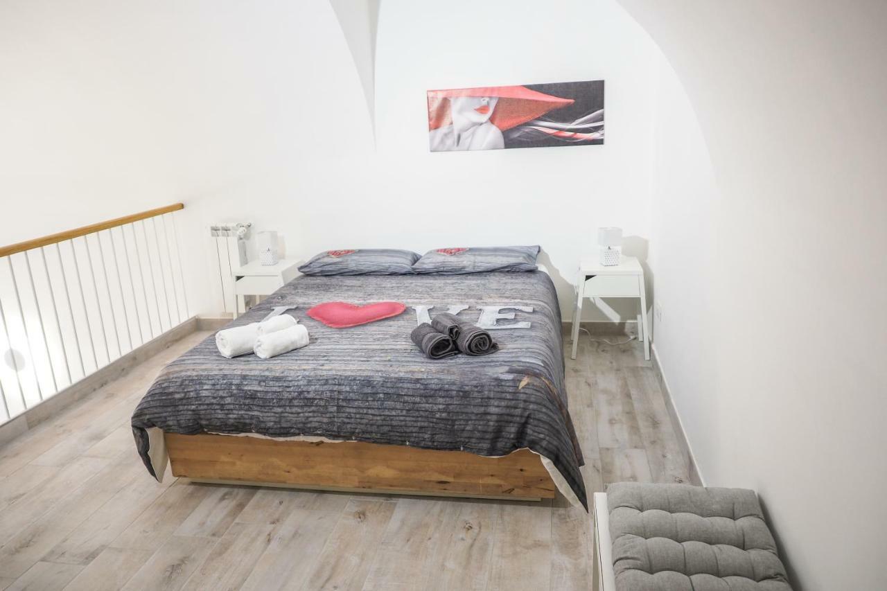 Santa Chiara 32 Apartment Turin Bagian luar foto